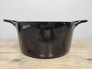 All-Clad 6 Quart Enameled Cast Iron Dutch Oven Missing Lid